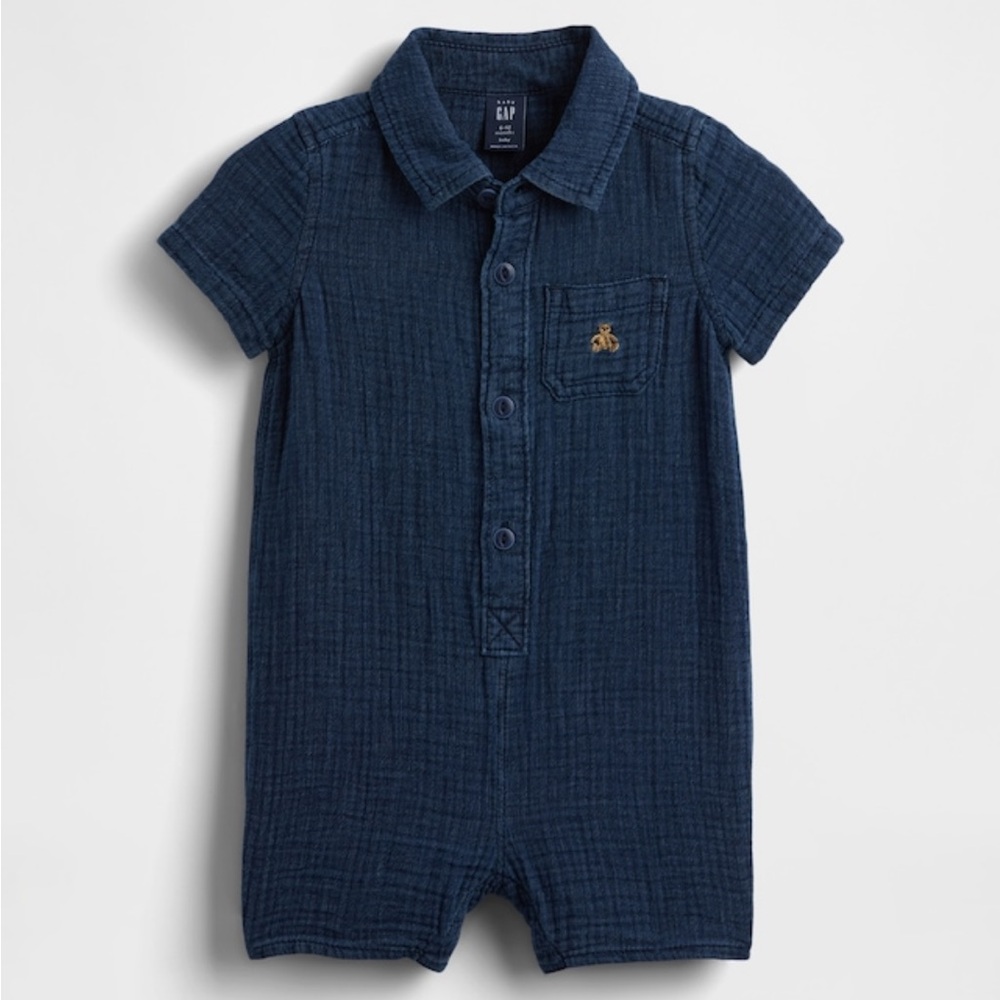 Like New GAP Baby Crinkle Cotton Gauze Pocket Shorty One Piece Romper - 3-6 mo